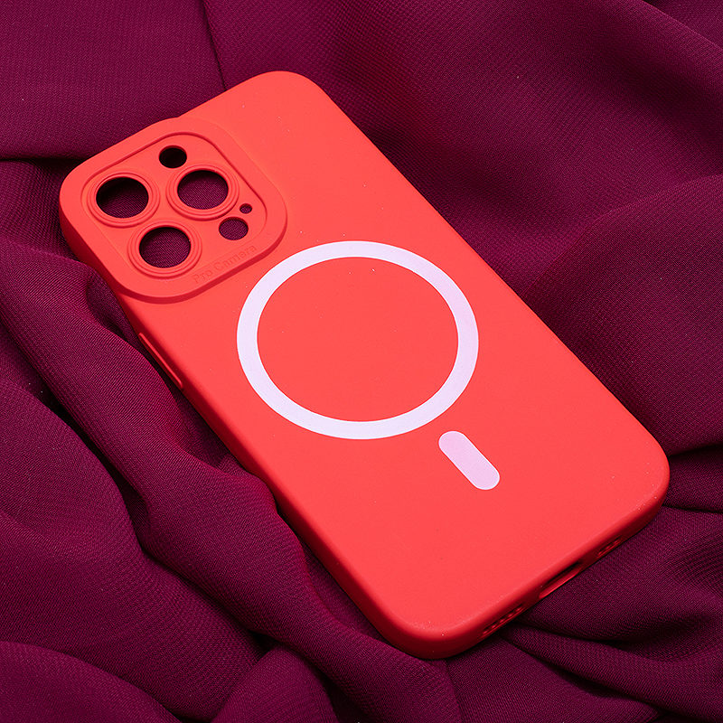 Silicon Mag case for iPhone 15 Pro 6,1" red