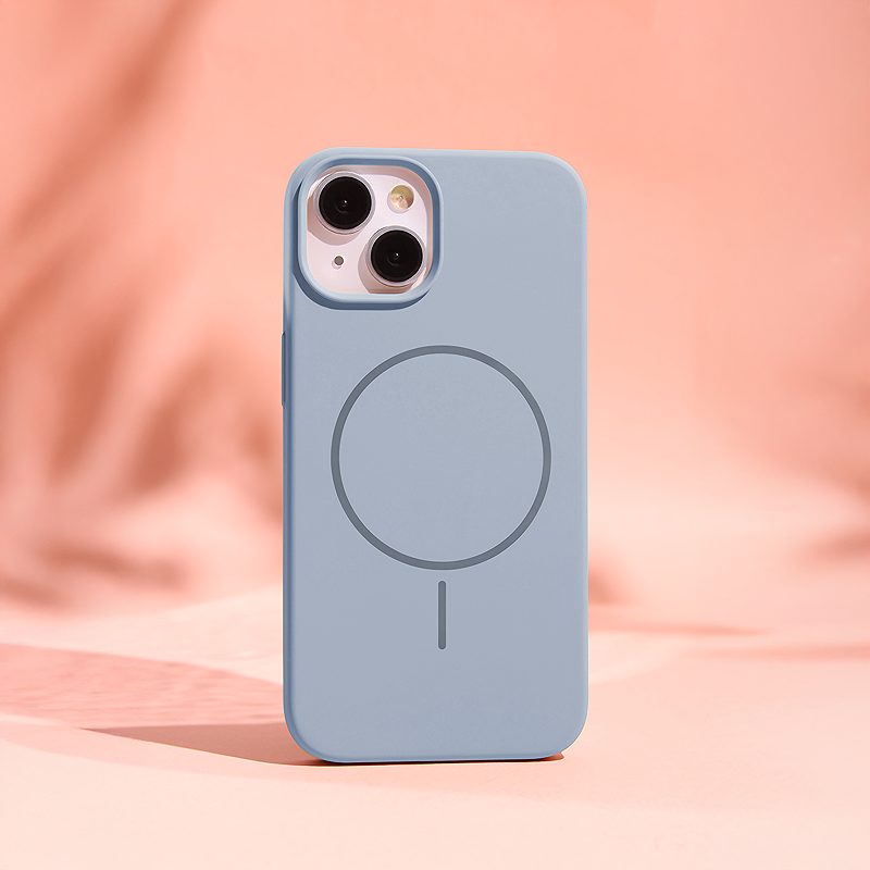 Silicone Thin Mag case for iPhone 16 Pro 6,3" light blue