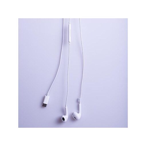 maXlife USB-C Wired Earphones White - Image 7