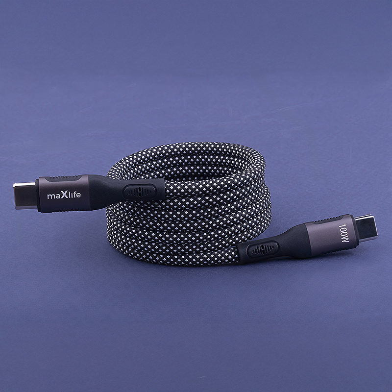 Alternative view of Maxlife MXUC-11 magnetic cable USB-C - USB-C 1,0 m 100W black nylon